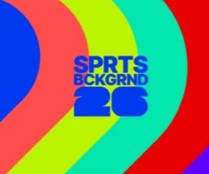 Die Leidenschaft für Fußball geht weit über 90 Minuten hinaus. Sie ist Emotion, Identität und Gefühl. Sie vereint Generationen, überwindet Grenzen und lässt jedes Tor zu einem gemeinsamen Jubel werden. Auf jedem Platz, von den größten Stadien bis zu den bescheidensten Bolzplätzen, schlägt dasselbe Herz: die Liebe zum Spiel. Fußball wird nicht nur gespielt; er wird gelebt, gefühlt und geteilt. Denn hinter jedem Trikot, jedem Gesang und jedem Blick zum Himmel verbirgt sich eine Geschichte, ein Traum und eine Leidenschaft, die niemals stirbt.